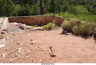 Las Vegas - Red Rock Canyon - thirteen mile drive - Pine Creek Canyon hike - old house foundation