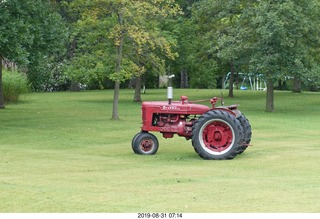 47 a0g. Minnesota - Afton run - tractor