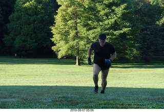 3194 a0h. Curtis Arboretum - Cheltenham XC alumni race - Adam running (before the race)