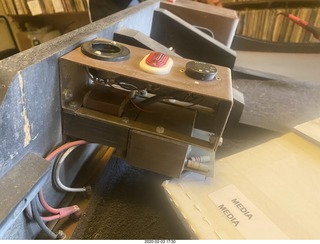 Quad ESL repair, replacing EHT power-supply board - old EHT board