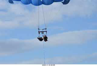 Anthony and Olga - Hawaii - parasailing