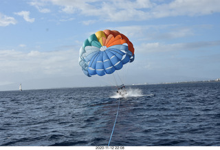 Anthony and Olga - Hawaii - parasailing