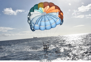 Anthony and Olga - Hawaii - parasailing