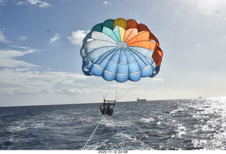 Anthony and Olga - Hawaii - parasailing