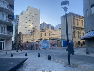 Argentina - Buenos Aires - morning run - monument