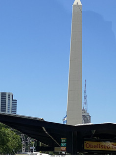 Argentina - Buenos Aires tour - obelisk