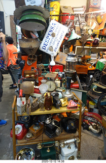 Argentina - Buenos Aires tour - indoor shopping area - old stuff