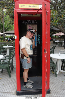 Argentina - Buenos Aires tour - telephone booth + Adam