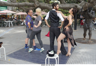 Argentina - Buenos Aires tour - tango dancers