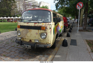 Argentina - Buenos Aires tour - VW peace microbus