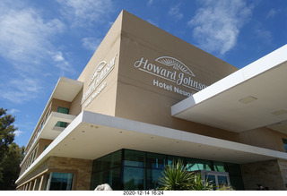 72 a0y. Howard Johnson hotel in Neuquen