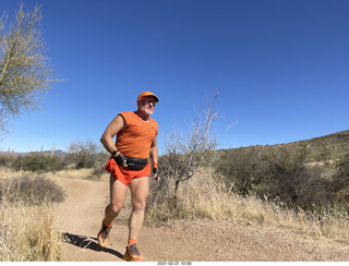 NH2T hike Browns Ranch - Adam running