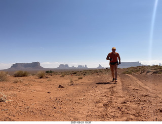 3442 a16. Monument Valley run + Adam