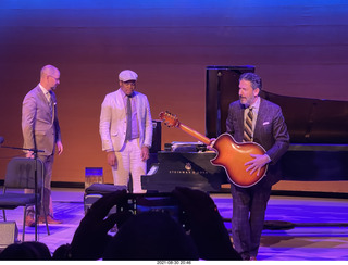 MIM concert hall - John Pizzarelli trio