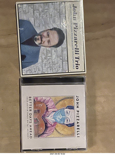 John Pizzarelli trio CDs