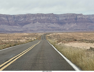 drive to Marble Canyon - power lines