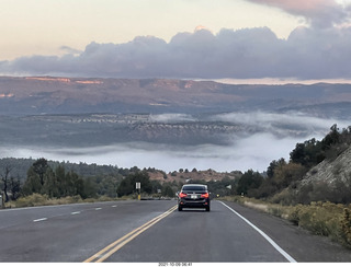 10 a18. drive to Bryce Canyon - fog