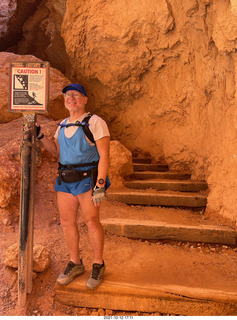 Bryce Canyon - Peekaboo hike - chipmunk