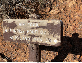 71 a18. Bryce Canyon Fairyland Trail hike - sign