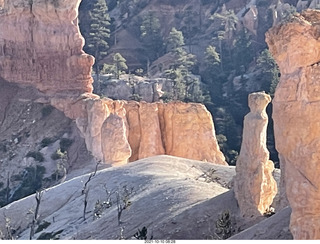 Bryce Canyon Fairyland Trail hike - signs