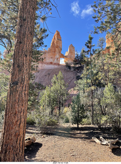 126 a18. Bryce Canyon Fairyland Trail hike