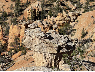 147 a18. Bryce Canyon Fairyland Trail hike