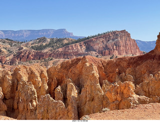 153 a18. Bryce Canyon Fairyland Trail hike - Sinking Ship