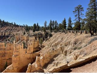 209 a18. Bryce Canyon Fairyland Trail viewpoint