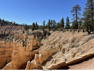 Bryce Canyon Fairyland Trail viewpoint