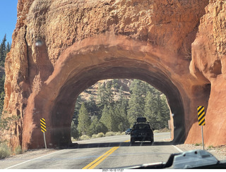 231 a18. drive to Zion - Red Rock tunnel
