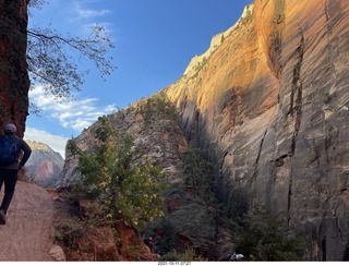 17 a18. Zion National Park - Scout Landing hike