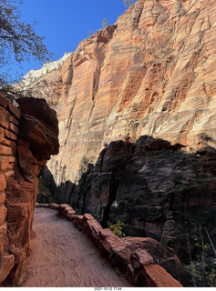 Zion National Park - Scout Landing - Angels Landing hikers