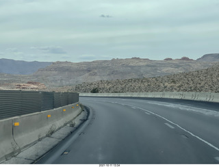 161 a18. Arizona drive on I-15, Virgin River, amazing views