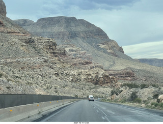 162 a18. Arizona drive on I-15, Virgin River, amazing views