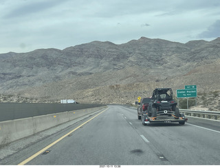 171 a18. Arizona drive on I-15, Virgin River, amazing views