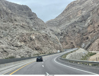 188 a18. Arizona drive on I-15, Virgin River, amazing views