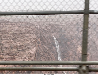 Glen Canyon Dam bridge in Page - waterfall