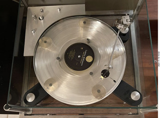 Transcriptor turntable with clear vinyl