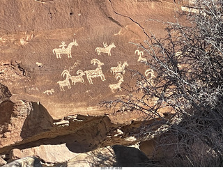 Utah - Arches National Park - Delicate Arch hike - petroglyphs