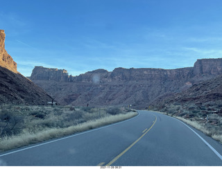 25 a19. driving from moab to fisher towers - Route 128