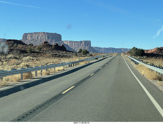 driving from fisher towers