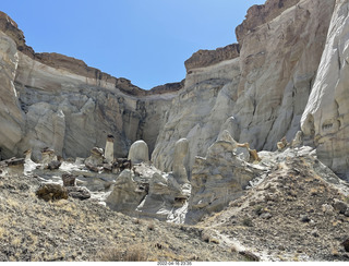 Page - Wahweap hoodoos