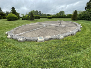 463 a1f. Longwood Gardens topiary sundial