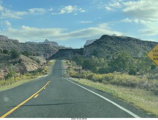 Utah drive to Wildcat Canyon trail