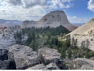 Northgate Peaks trail - vista view