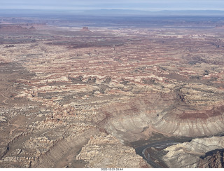 56 a1n. aerial - Canyonlands south of Confluence - the Maze