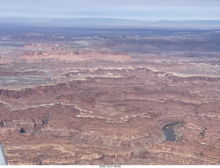 70 a1n. aerial - Canyonlands on Colorado River side