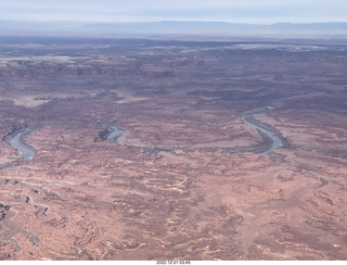81 a1n. aerial - Canyonlands on Colorado River side