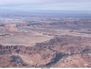 82 a1n. aerial - Canyonlands on Colorado River side
