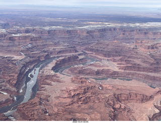 102 a1n. aerial - Canyonlands on Colorado River side